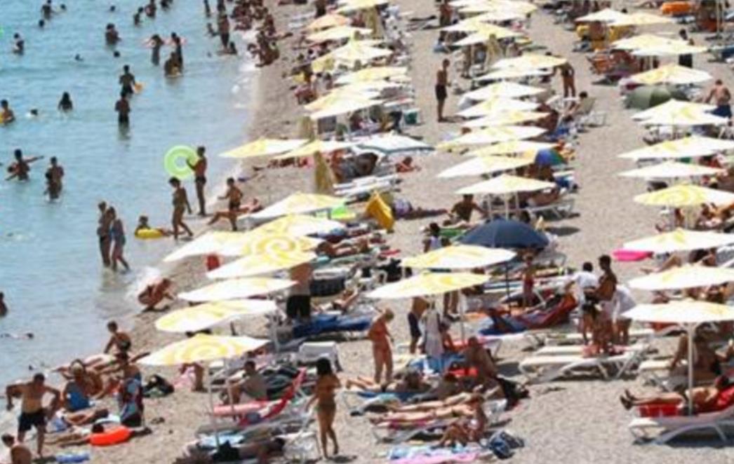 VIC DANA: Mujo i Slovenka na plaži