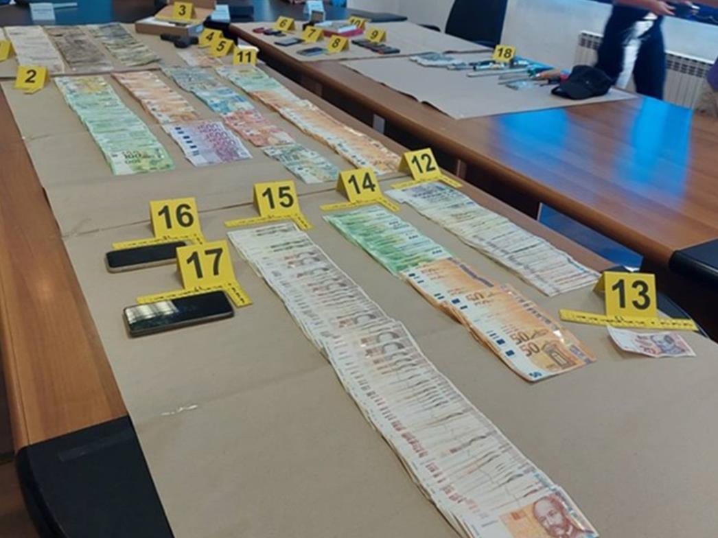 Petorka opljačkala imućnu obitelj s Pelješca, ukrali im skoro 2 milijuna kuna i vrijedan nakit