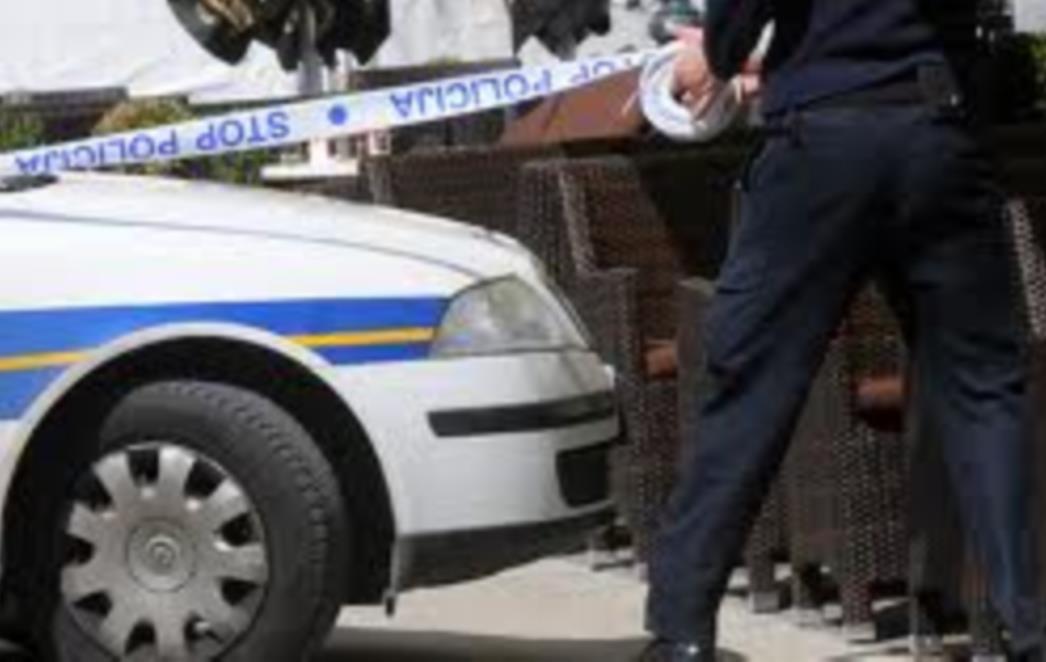 KRVAVA OBITELJSKA DRAMA: Policija brzo i efikasno spriječila mladića da zakolje oca