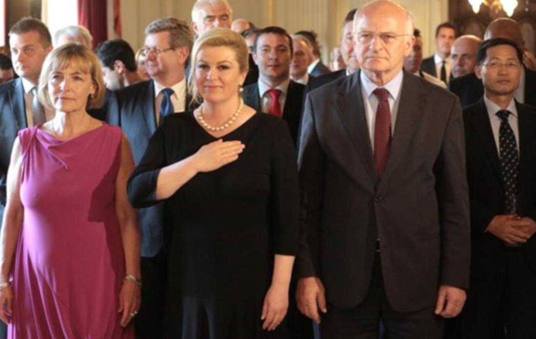 Zbog nesposobne Vlade umjesto novca dobili imigrante, više plaćamo nego što uzimamo, propalo je gospodarstvo...