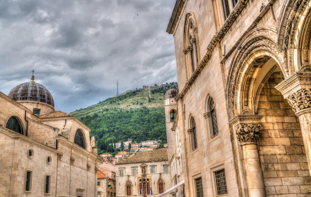 OBJAVLJENO UZ VALENTINOVO:  Dubrovnik   je među najromantičnijim   gradovima na svijetu za prosidbu!