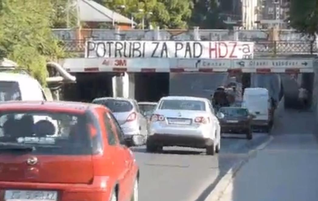 'Potrubi za pad HDZ-a'