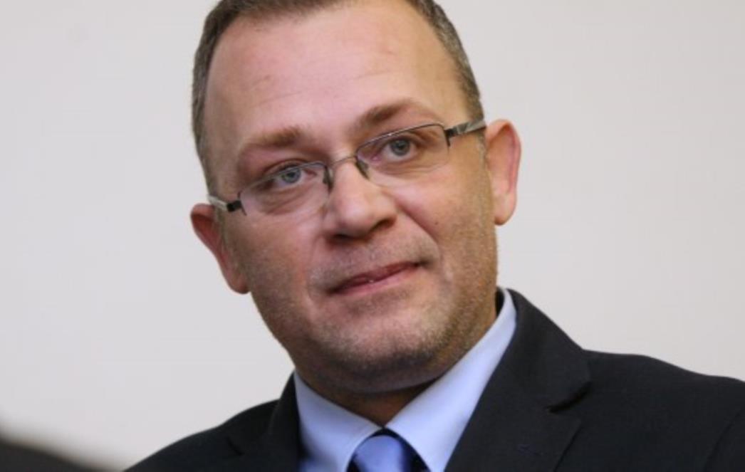 NOVA  PROVOKACIJA  PUPOVČEVIH NOVOSTI: Nećete  vjerovati  što traže od  Hasanbegovića!