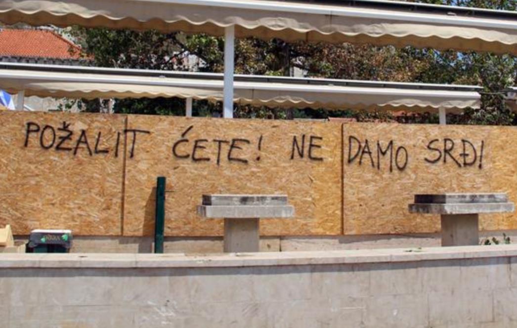 GRAFITIMA PROTIV ZDRAVOG RAZUMA: Prijetnja investitoru ili gradskim vijećnicima?