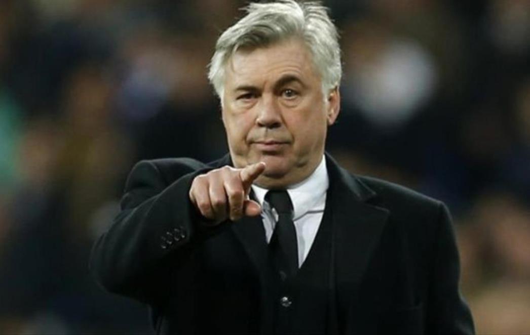 Carlo Ancelotti viđen s odvjetnicima Chelseaja 