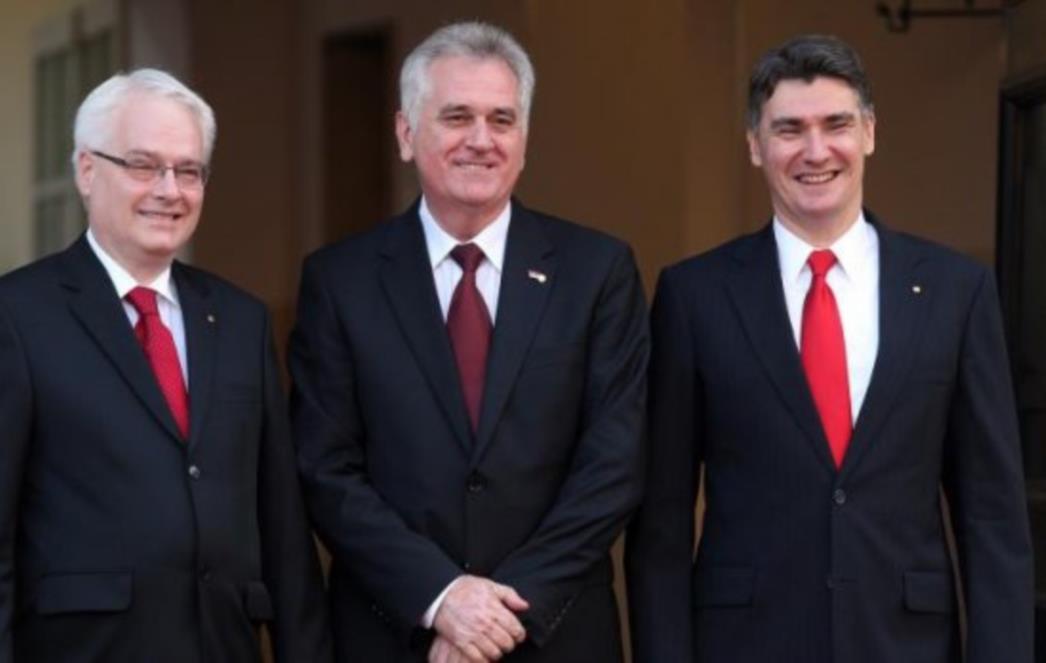 Srdačan susret Nikolića s Milanovićem i Josipovićem