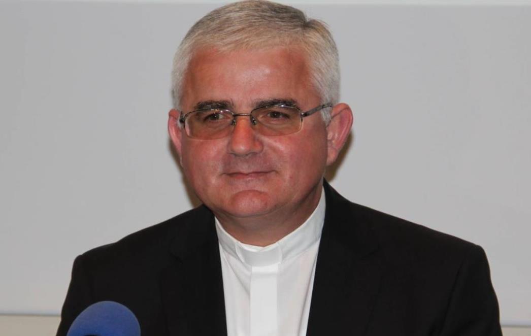 Koga je biskup Uzinić razriješio i imenovao u Dubrovačkoj biskupiji?