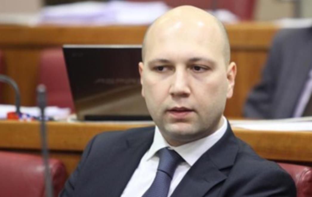 MAFIJAŠKI INTERESI? Ministar Zmajlović: Izvrgnut sam pritiscima i prijetnjama