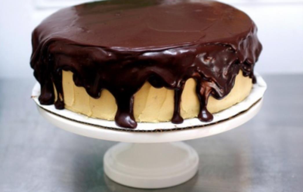 TORTA O KOJOJ ĆETE PRIČATI: Kada se stope krem sir i čokolada!