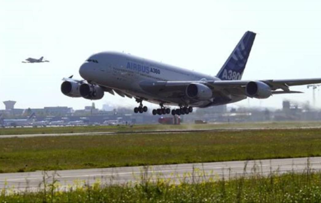 Singapur: Zapaljeni Airbus sigurno sletio