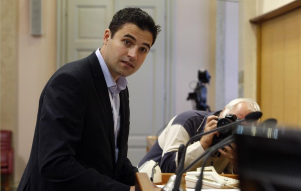 ČETIRI ISTAKNUTA ČLANA SDP-a USPROTIVILA SE MILANOVIĆEVOJ IDEJI! U kafiću SDP-ovci komentirali: 'Karamarko je pokazao snagu, a mi ispadamo prevrtljivi'