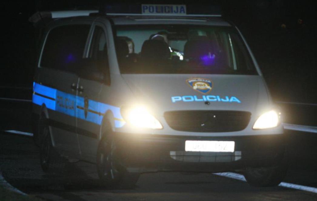 Teška prometna nesreća u novogodišnjoj noći na Pelješcu, ima ozlijeđenih