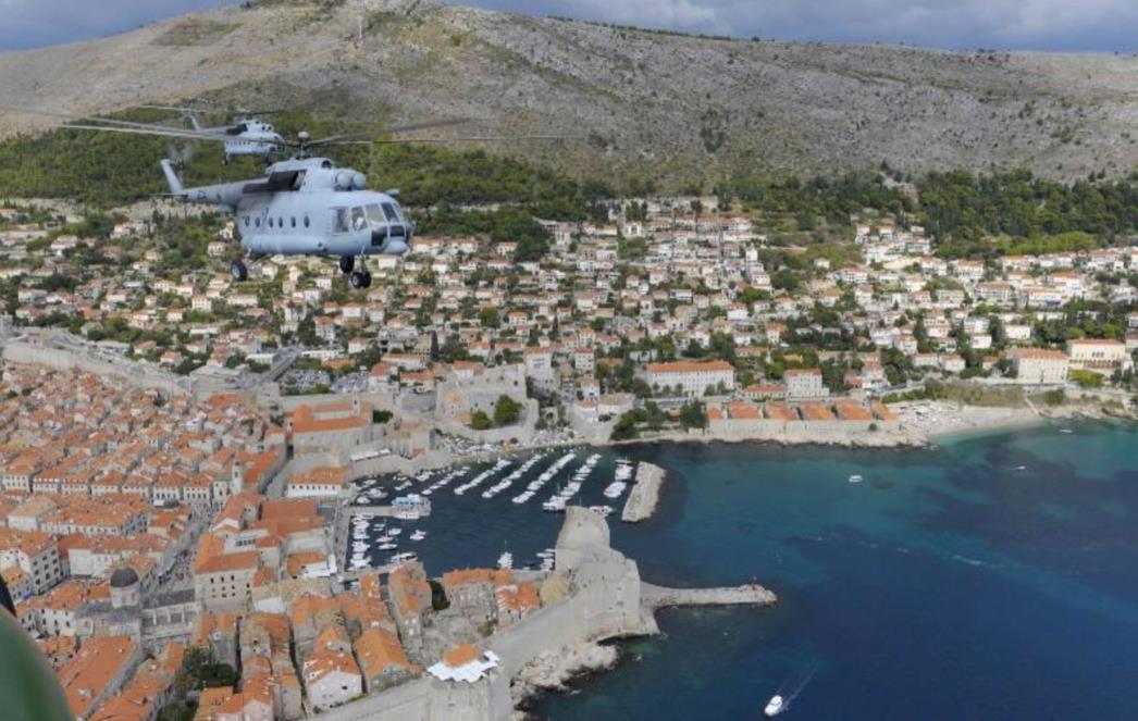 HITAN MEDICINSKI PRIJEVOZ: Novorođenče prebačeno iz Opće Bolnice Dubrovnik za Split