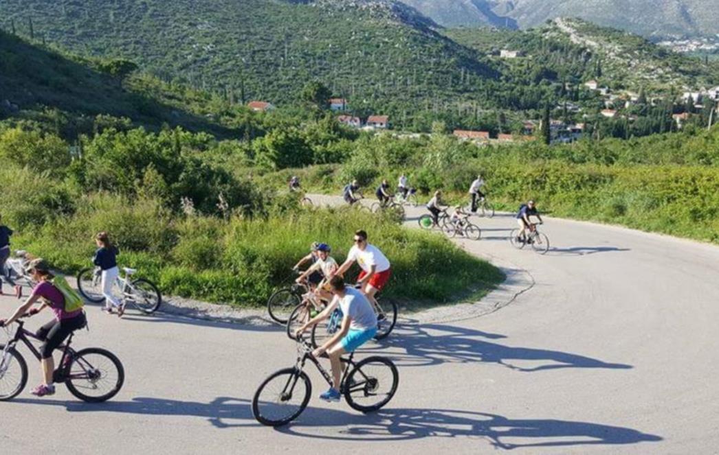 POHVALNA MJERA Nizozemci od države dobivaju novac za svaki kilometar na biciklu, stižu i dodatne beneficije