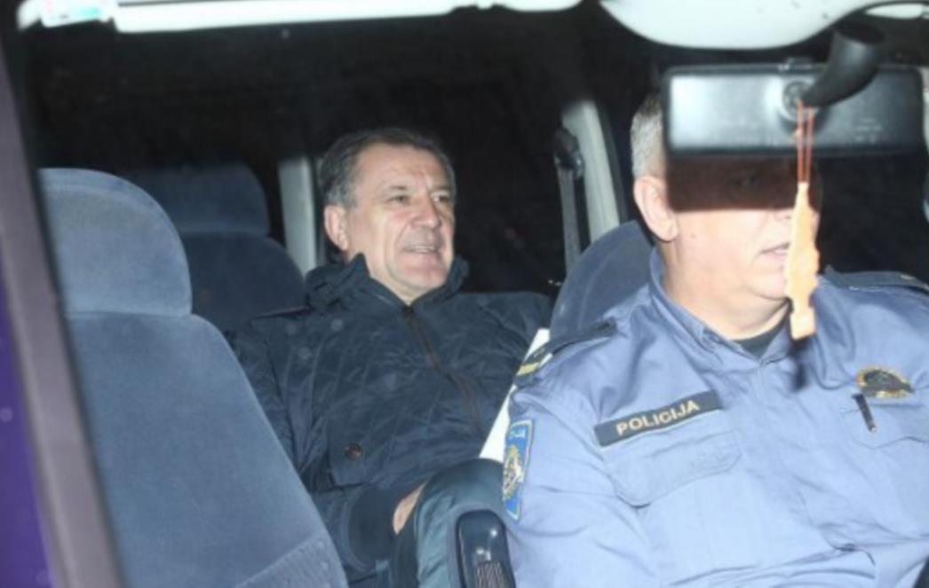 HODAK I DUJMOVIĆ O TAJMINGU MAMIĆEVOG UHIĆENJA: Raditi to na obljetnicu Vukovara je kič pravosuđa!