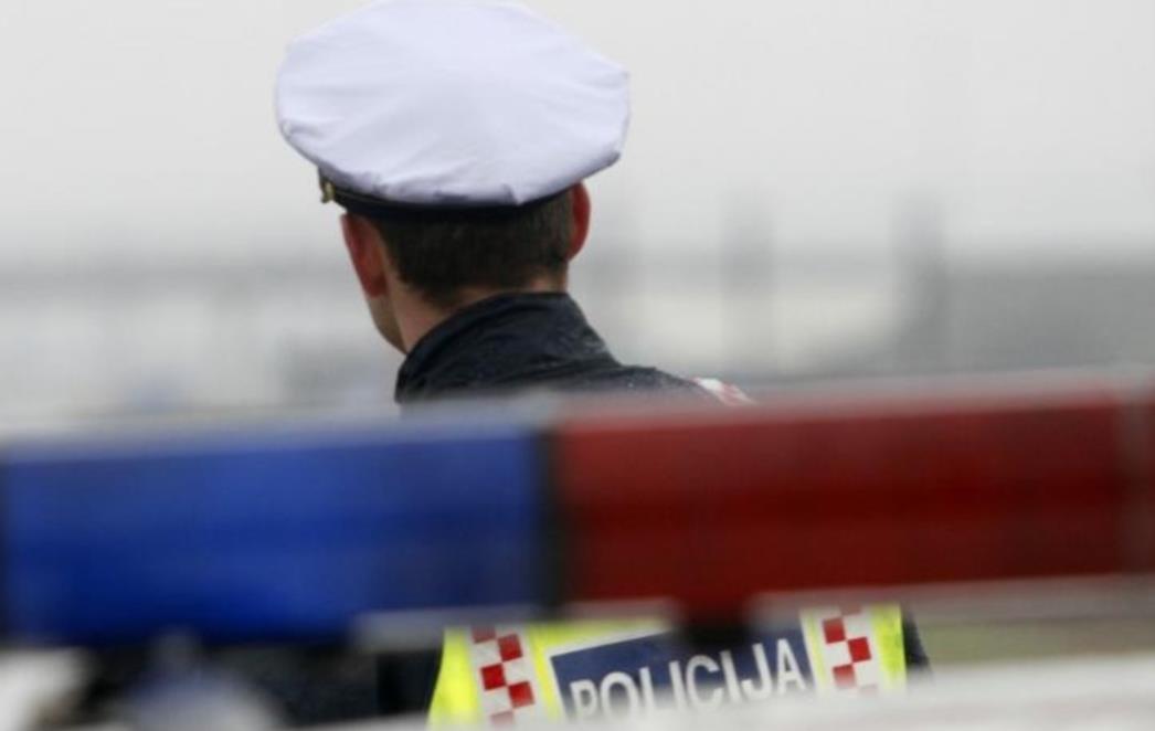 Policijski savjeti: Poštujte prometne propise i vodite računa o osobnim stvarima!