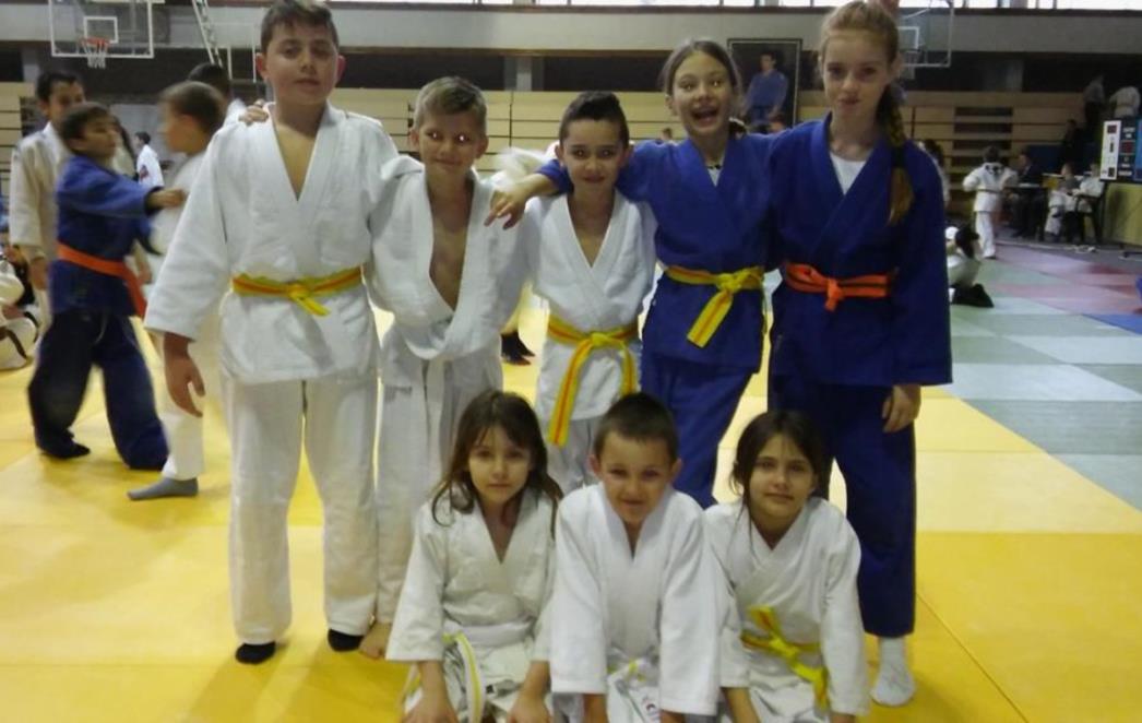 JK Konavle Cavtat i JK Prevlaka    Gruda   osvojili pet medalja   na turniru u   Trebinju