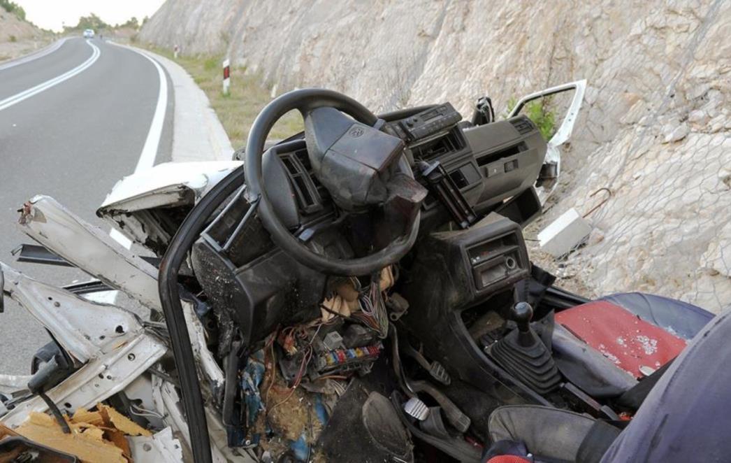 Stravičan sudar kod ulaza na autocestu kod Šibenika!