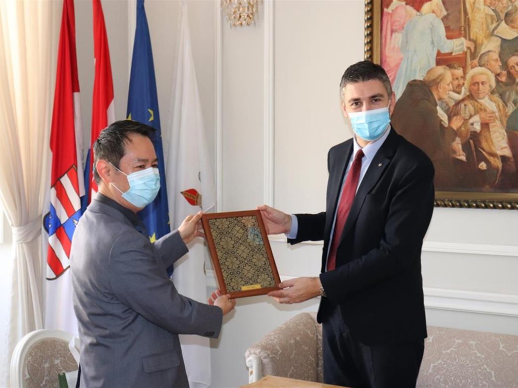 Gradonačelnik Franković primio veleposlanika Malezije u Hrvatskoj