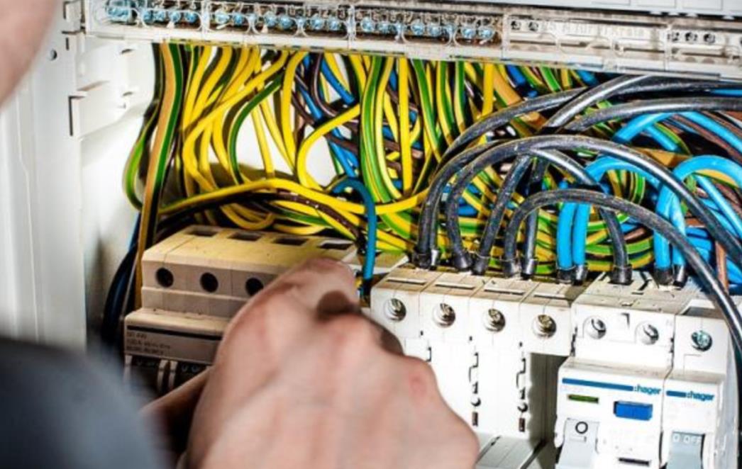 RADOVI ELEKTROJUGA Evo tko neće imati struje ovih dana