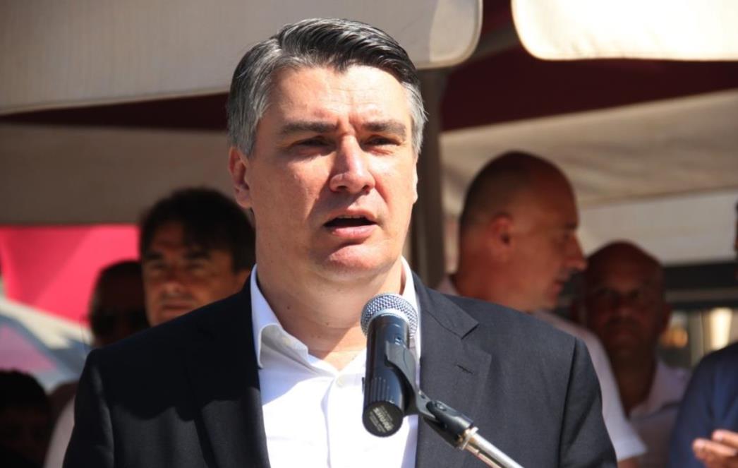 MILANOVIĆ O KOLINDINOJ IZJAVI Plaća od osam tisuća eura: 'Predsjednik ne smije zavaravati javnost, jer to je laž'