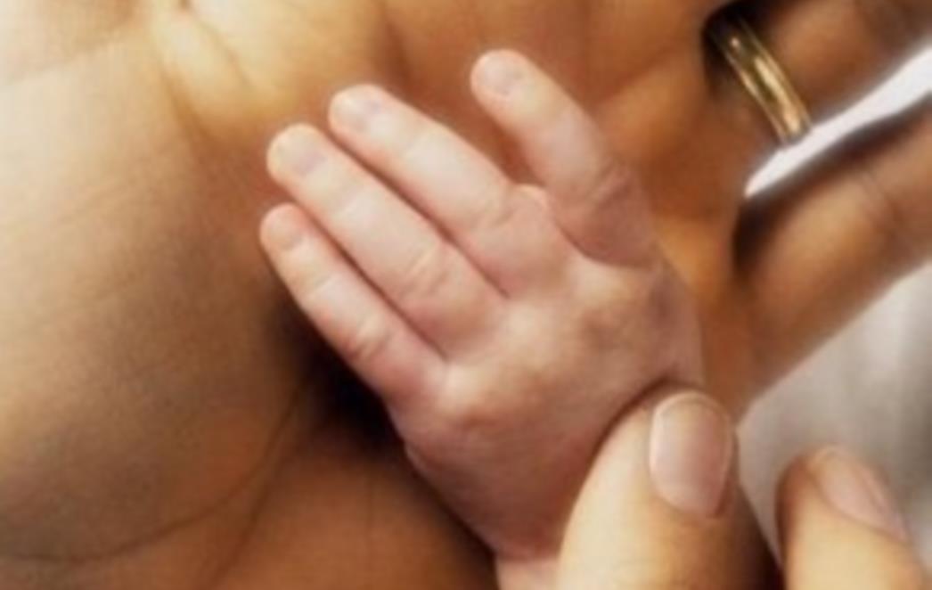 I OVO JE MOGUĆE: Žena otišla na rutinski pregled pa rodila šestorke!