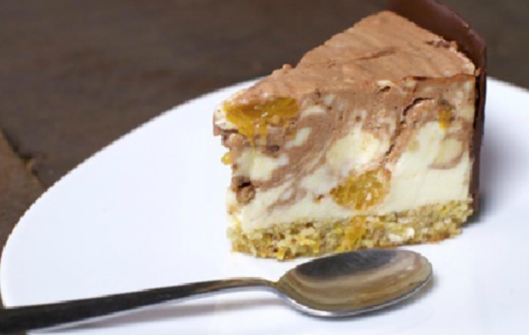 ODLIČAN DESERT ZA POČETAK TJEDNA: Pikantna torta s čokoladom i narančom