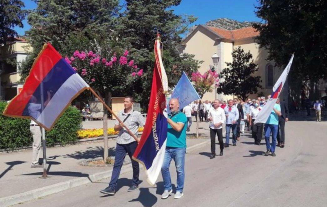 NEVJEROJATNO LAŽIRANJE POVIJESTI! Dio Trebinjaca obilježava navodnu obranu od hrvatskog napada na svoj grad