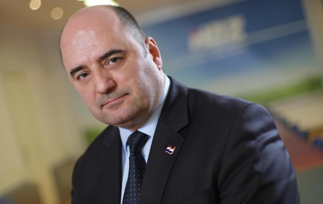 Milijan Brkić: Kolika je cijena fotelje briselskog Zoke?