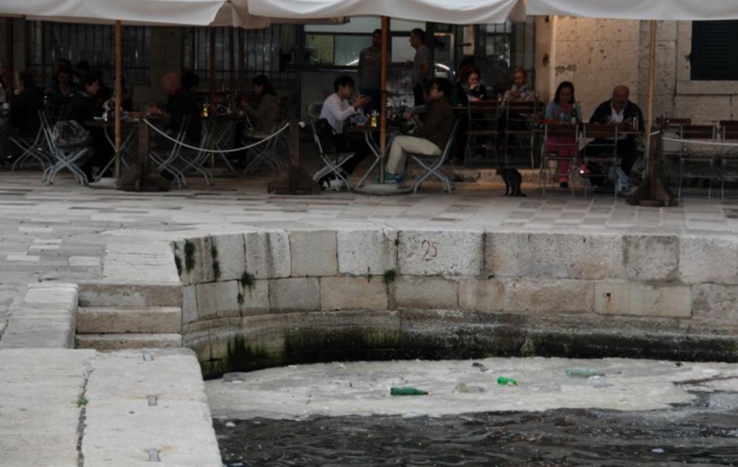 DOBAR TEK DRAGI TURISTI: Evo što je južina dovukla u gradski Porat (FOTO)