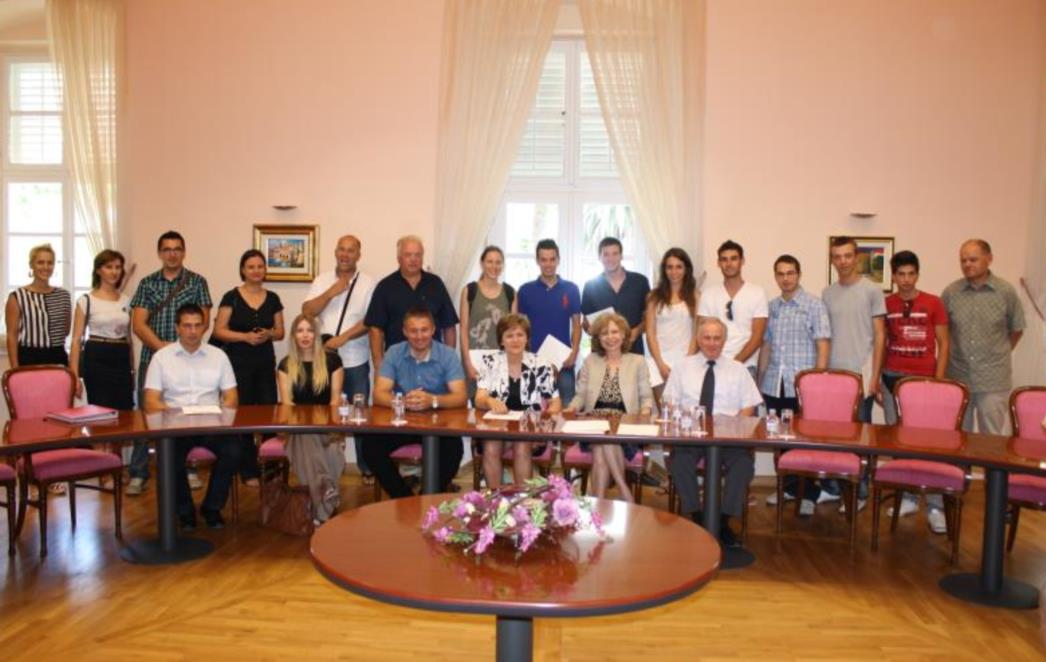 Nagrade studentima Ivanu Benderu, Marjanu Žitniku i Marku Raši