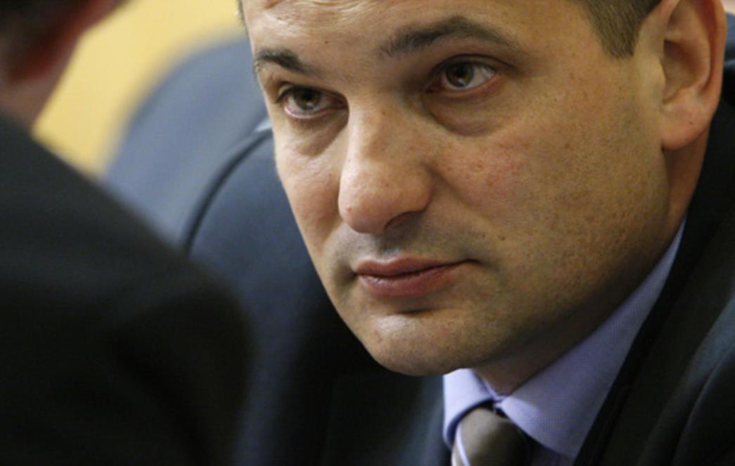 NINO RASPUDIĆ: Kvare li političari narod ili narod korumpira političare? (VIDEO) 
