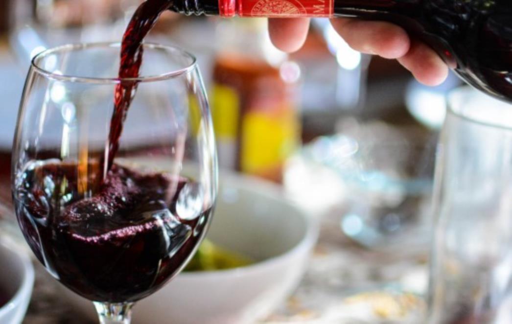 Čaša crnog vina dnevno utječe na srce dijabetičara. Znanstvenici tvrde – na dobar način