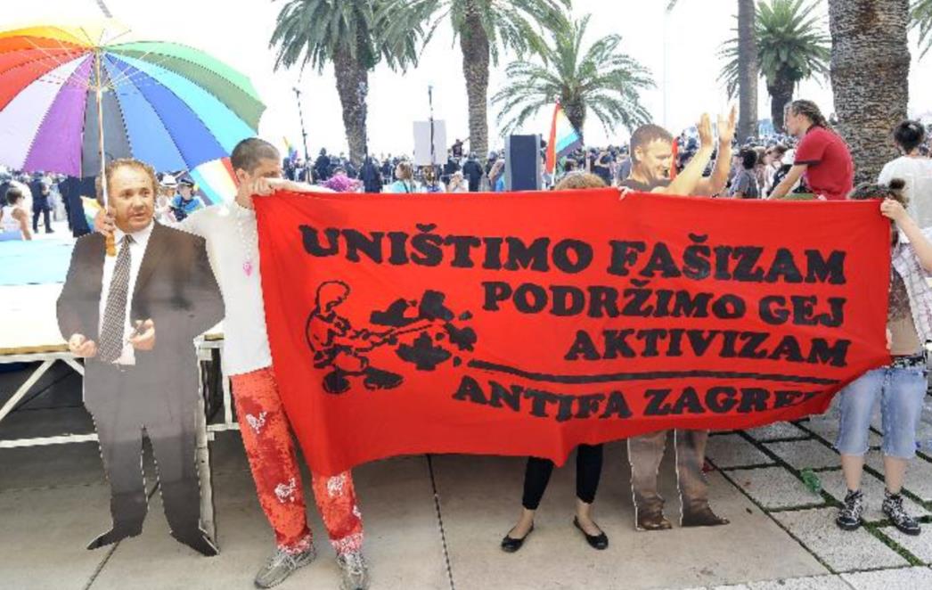 FOTO Nasilje prekinulo prvi Gay Pride, pet osoba završilo u bolnici, 300 privedeno