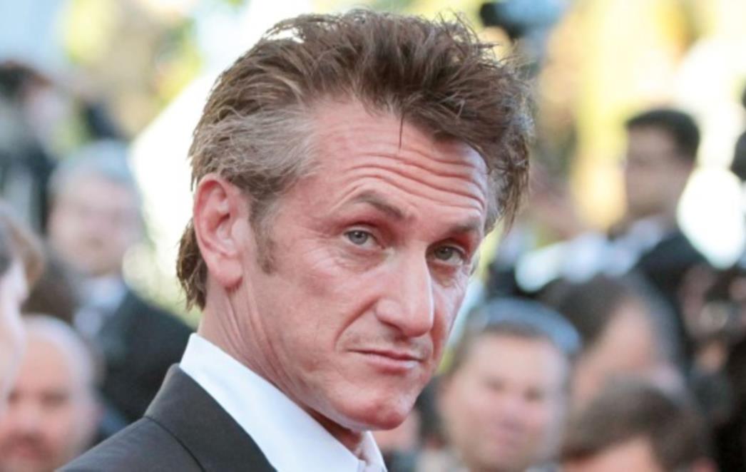 Pijani Sean Penn psovkama provocirao uzvanike