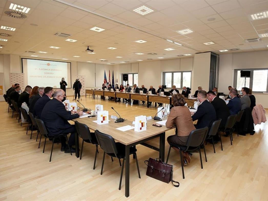 Zamjenik Cebalo na sjednici Izvršnog odbora Hrvatske zajednice županija