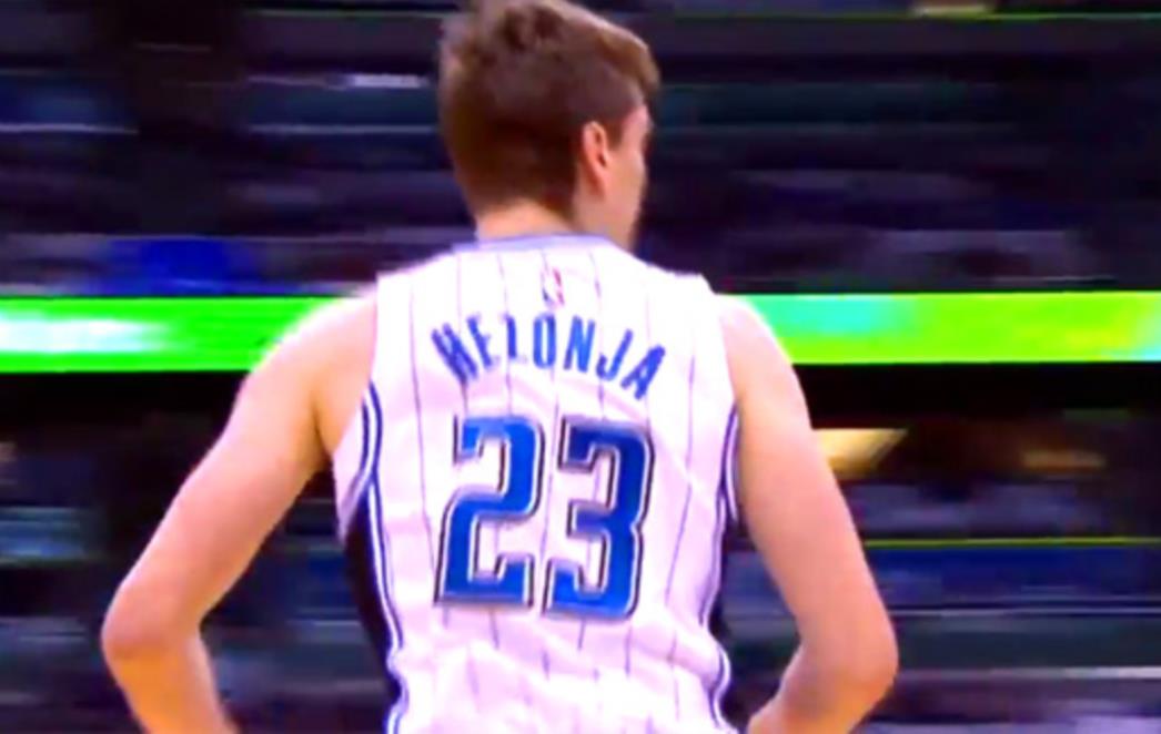 (VIDEO) VELIKI DEBI HEZONJE U NBA LIGI Hrvat sjajno ušao u utakmicu i oduševio hrabrošću i drskošću!