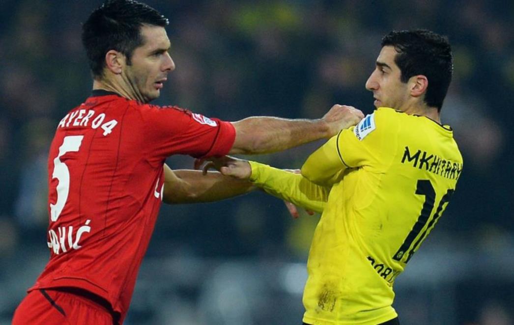 Ibrahimović light: Spahić se 'hvatao' sa suigračima,  suparnicima, navijačima, glasnogovornikom...