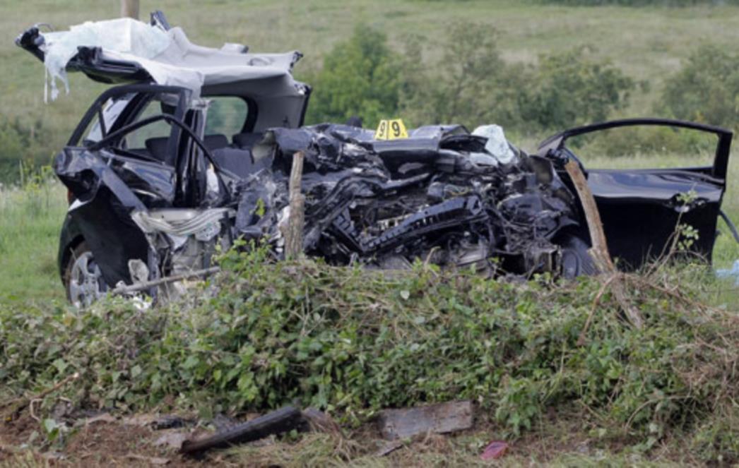 STRAVIČNE SCENE U ISTRI Mlada vozačica poginula u frontalnom sudaru s kamionom
