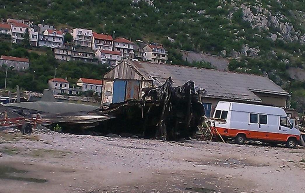 DEMANTI NAUTIČKOG CENTRA MOKOŠICA na članak 'Ekocid metar od mora: Što se to događa u Mokošici'