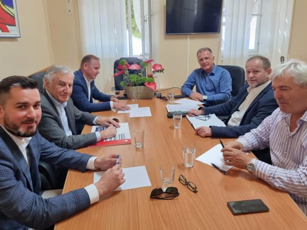 Župan Dobroslavić i zamjenik Cebalo u radnom posjetu Orebiću