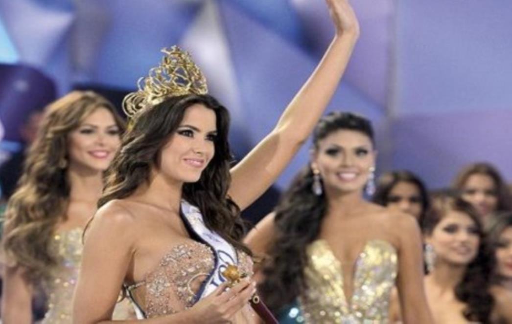 Kolumbijka Paulina Vega Miss Universe 2015.