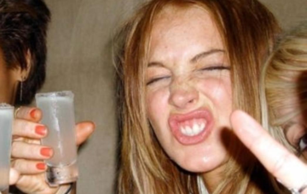 Lindsay Lohan ponovno uhićena: Šakama izudarala ženu
