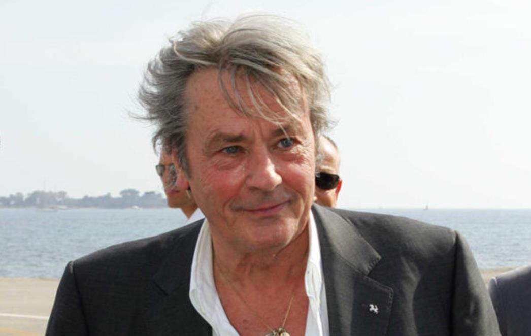 Alain Delon hitno primljen u bolnicu