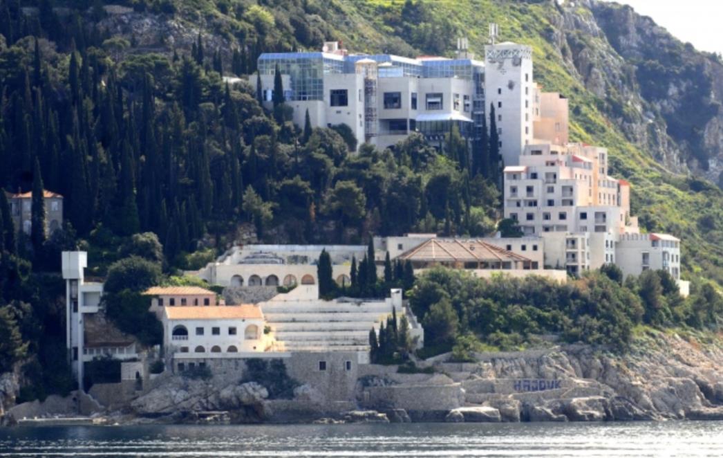 INA spremna prodati udio u Hotelu Belvedere
