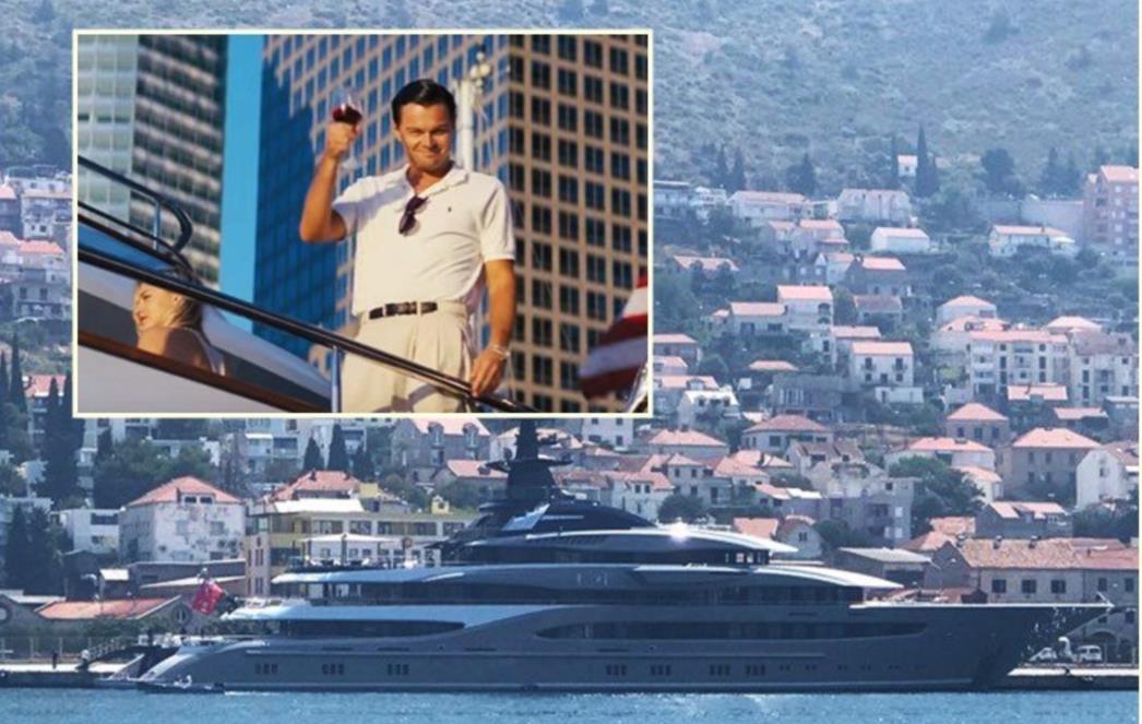 HOLIVUDSKI  ZAVODNIK  DOPLOVIO  NA  LUKSUZNOJ  JAHTI  KOJA   JE  BILA   VEZANA   U   GRUŽU   Leonardo  DiCaprio   izbjegao   obožavatelje 