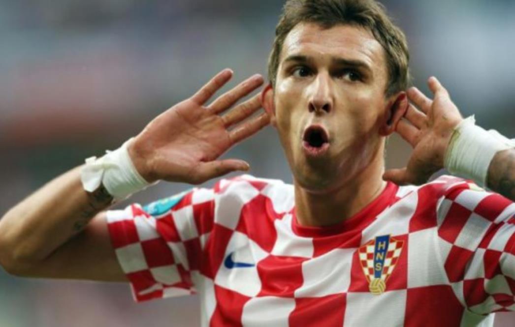 NIJE DOBRO: Mandžukić može dobiti i više od tri utakmice suspenzije