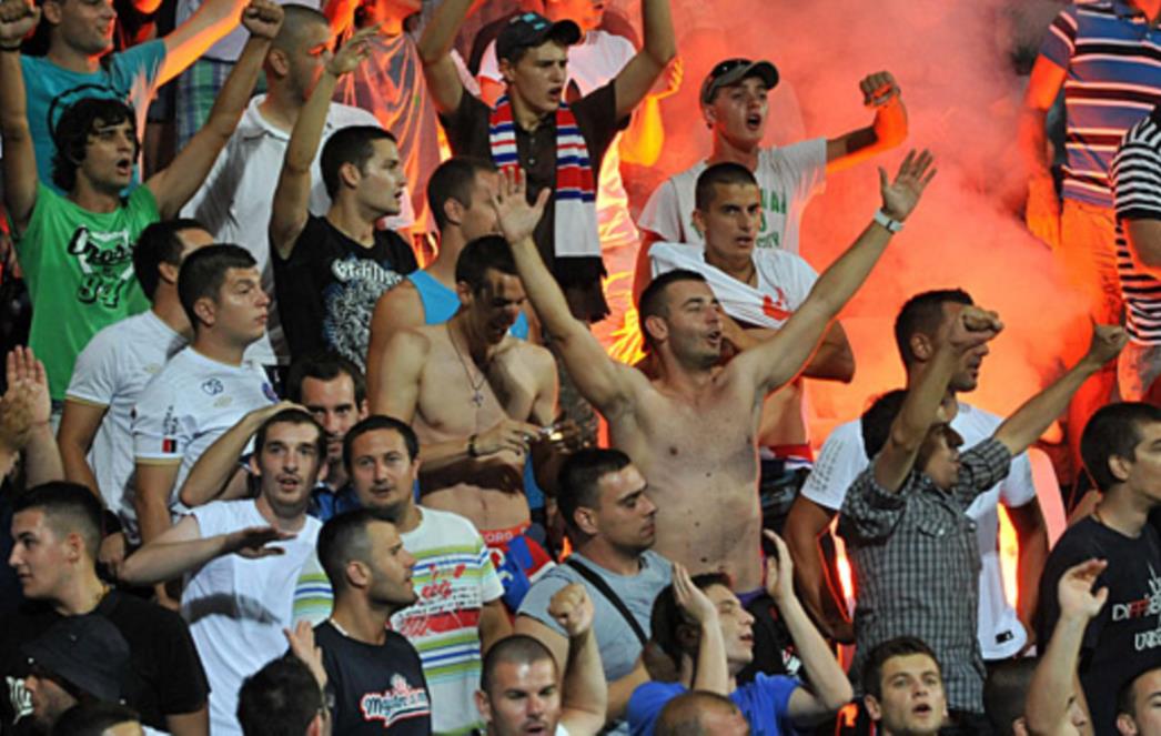HAJDUK vs OSIJEK: Torcida cijelu utakmicu skandirala 'Za dom, spremni' i 'Ajmo, ajmo, ajmo ustaše...'