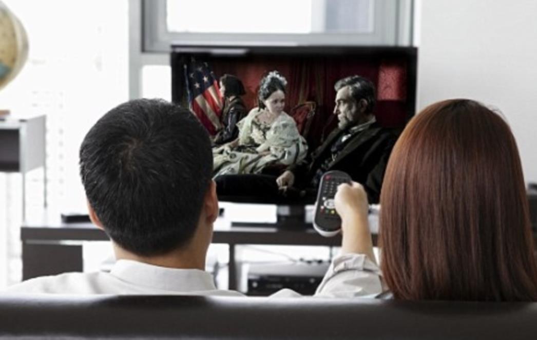 Najnovije istraživanje: Tradicionalni mediji gube utrku s internetom