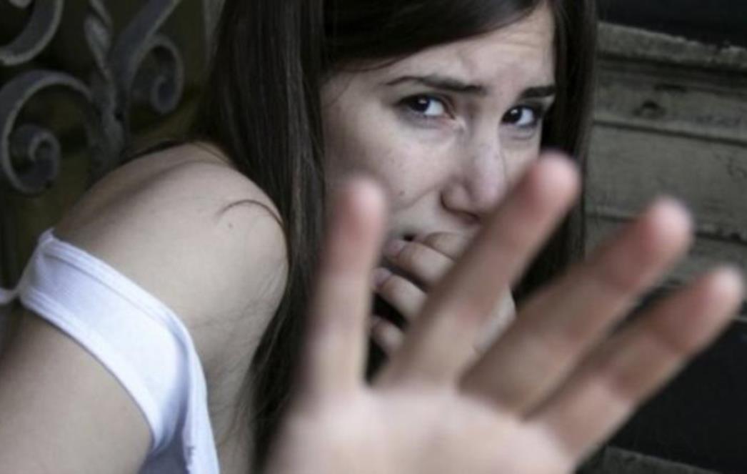 STRAVIČAN ZLOČIN U VINKOVCIMA: Petorica silovala djevojku, policija saznala preko Facebooka?